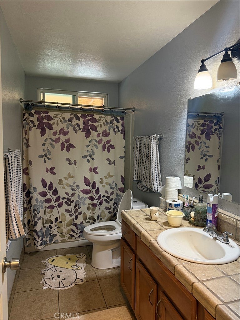 223 Glenmont Court