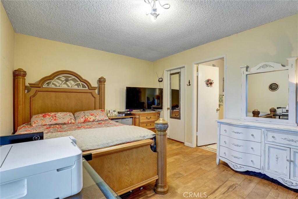 Aliso Villas (AV) - Residential