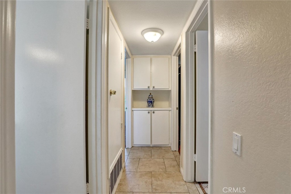 Aliso Villas (AV) - Residential
