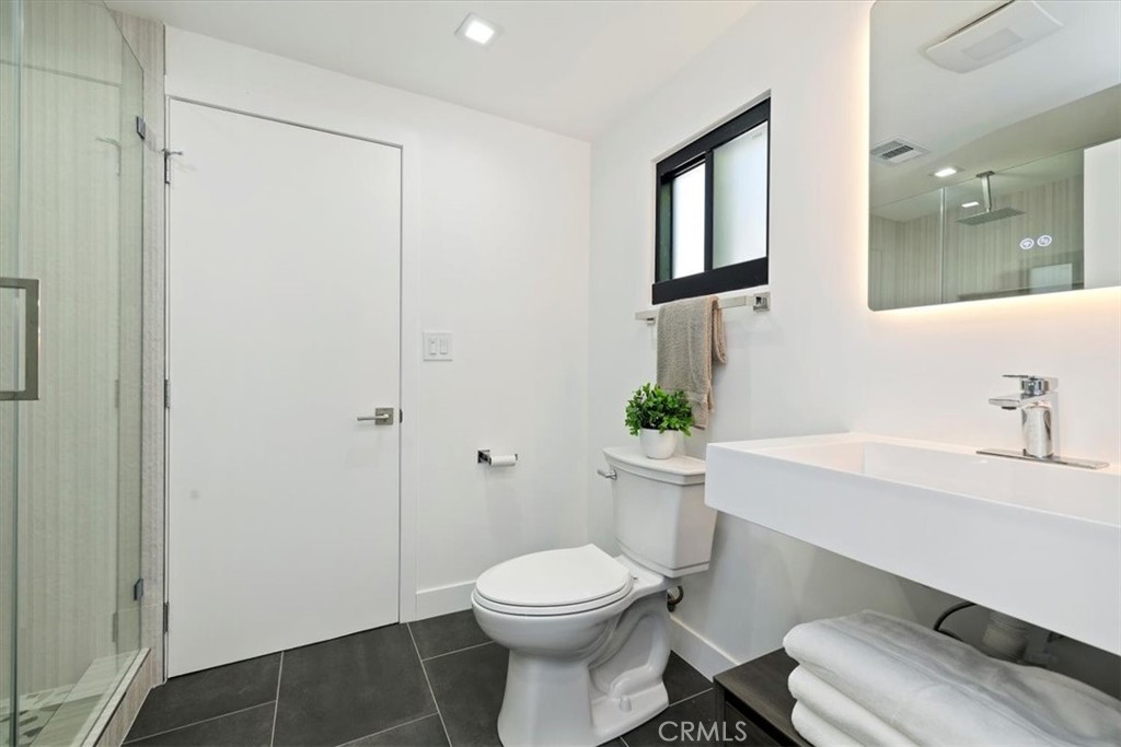 Tahquitz River Estates (33510) - Residential