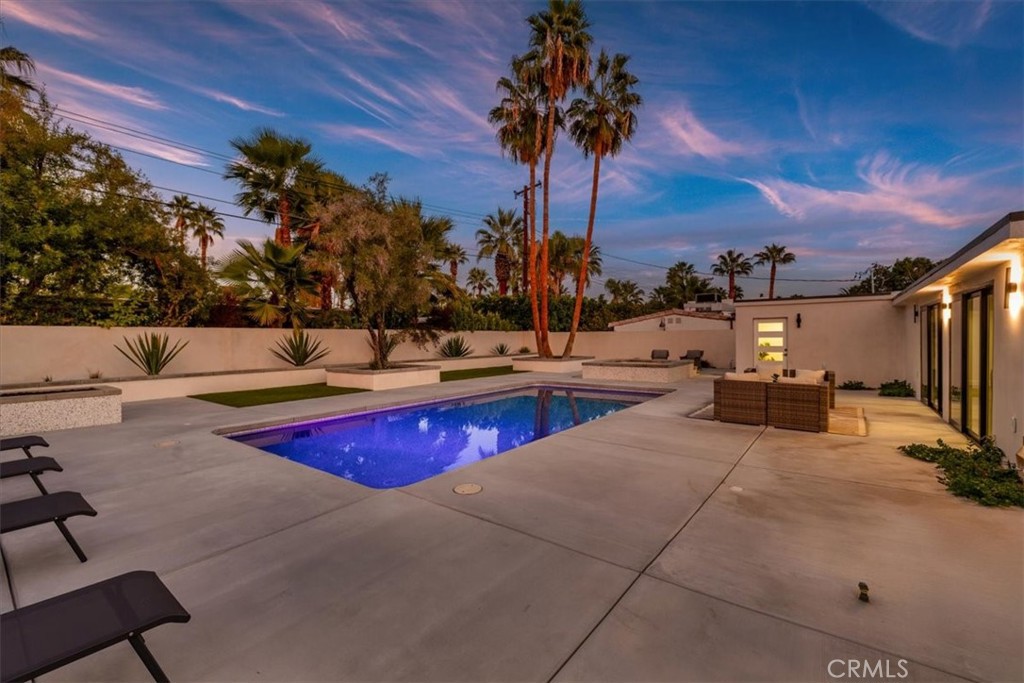 Tahquitz River Estates (33510) - Residential