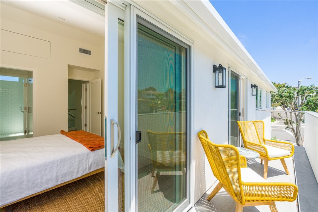 Corona Highlands (CORH) - Residential Lease