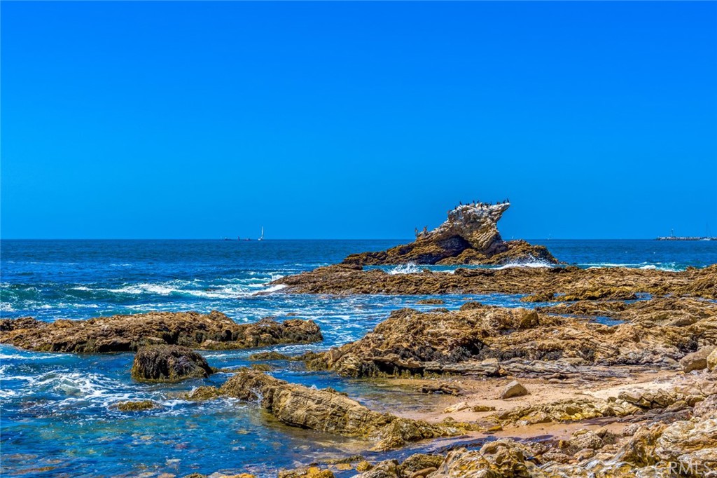 Corona Highlands (CORH) - Residential Lease