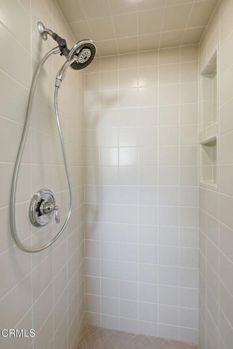 Tiny photo for 3410 Fairmont Drive, Ventura, CA 93003 (MLS # V1-38885)