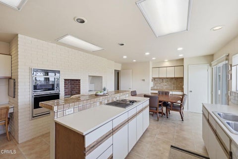 Tiny photo for 3410 Fairmont Drive, Ventura, CA 93003 (MLS # V1-38885)