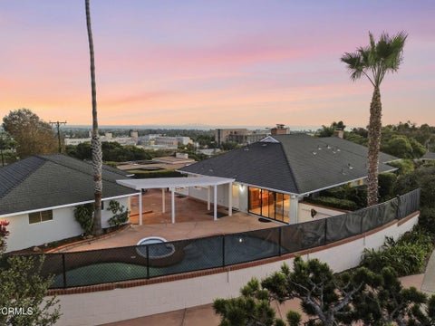 Tiny photo for 3410 Fairmont Drive, Ventura, CA 93003 (MLS # V1-38885)