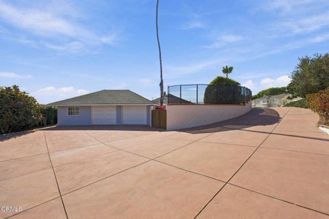 Tiny photo for 3410 Fairmont Drive, Ventura, CA 93003 (MLS # V1-38885)