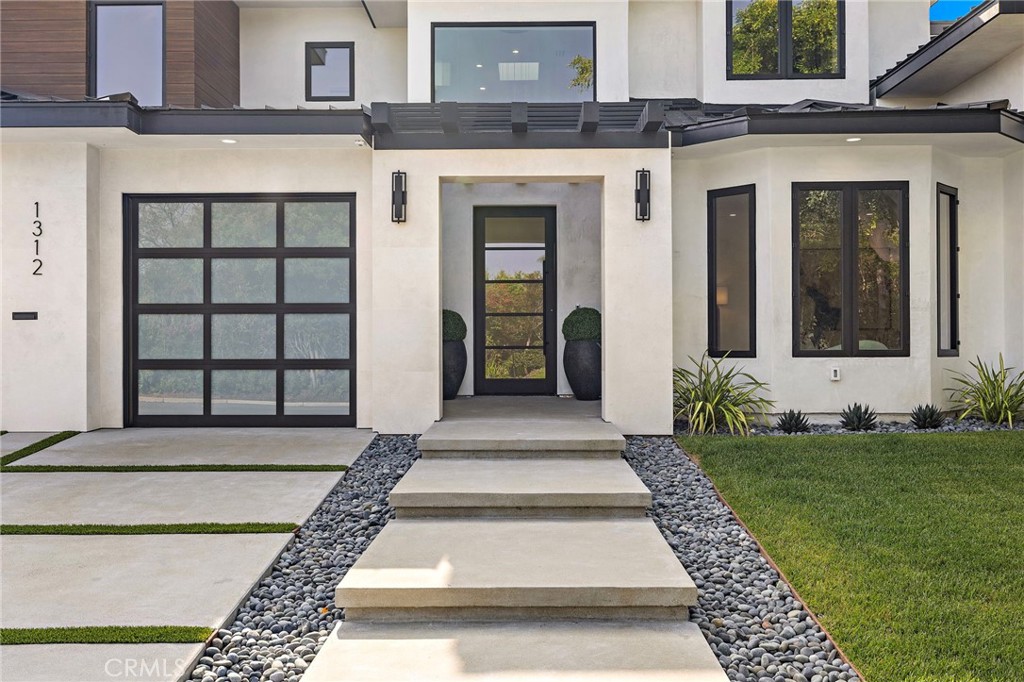 1312 Dover Drive
