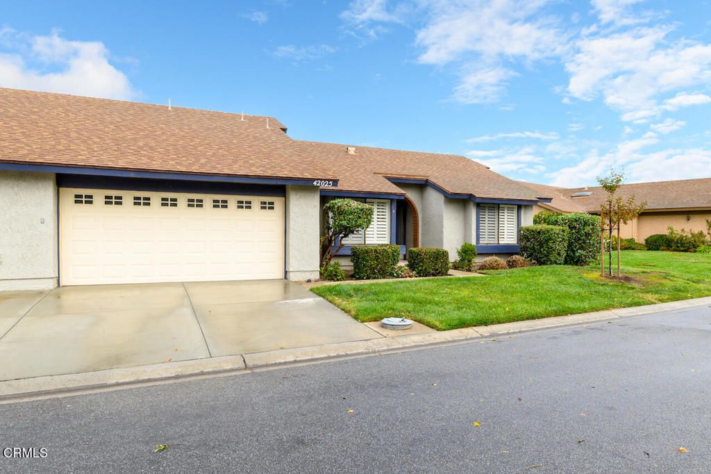 Photo of 42025 Village 42 Vlg, Camarillo, CA 93012 (MLS # V1-32962)