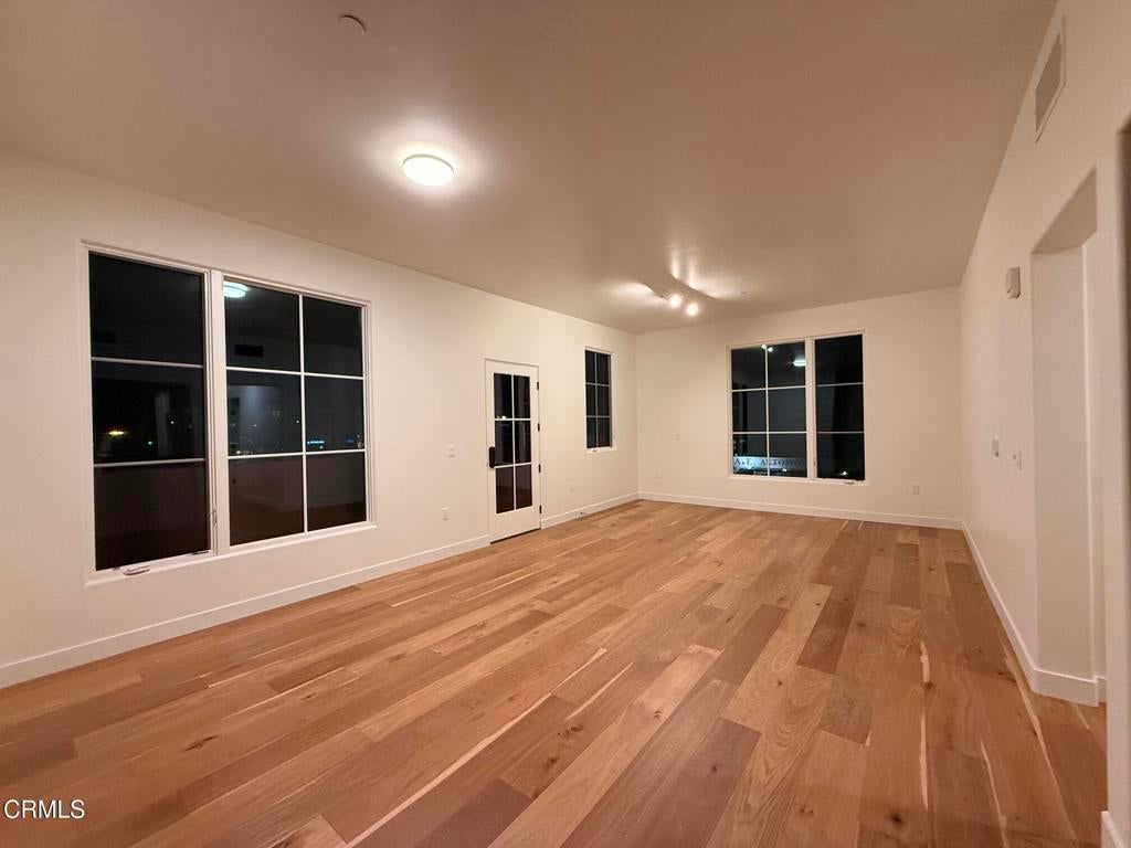 1878 E Walnut Street 303