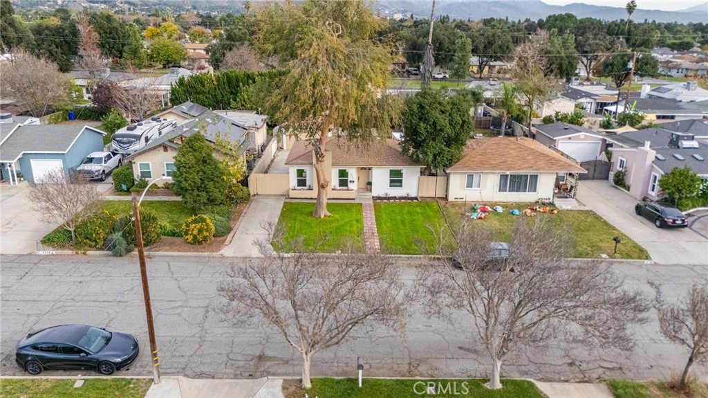 3551 N Pershing Avenue