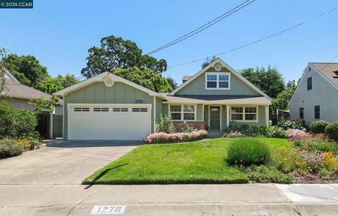 Photo of 1270 Windermere Way Way, Concord, CA 94521 (MLS # 41132056)