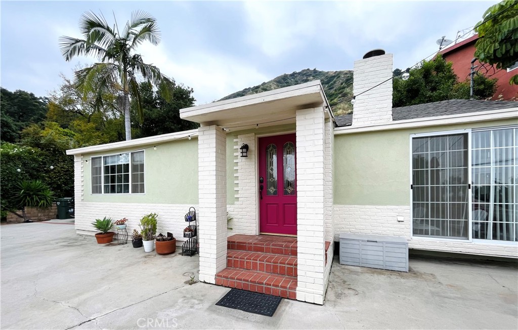 729 Orange Drive