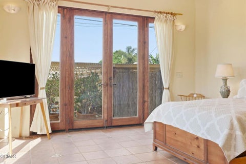 Tiny photo for 111 S Catalina Street, Ventura, CA 93001 (MLS # V1-39009)