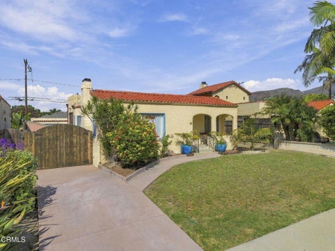 Tiny photo for 111 S Catalina Street, Ventura, CA 93001 (MLS # V1-39009)