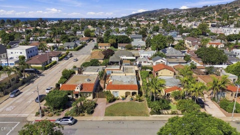 Tiny photo for 111 S Catalina Street, Ventura, CA 93001 (MLS # V1-39009)