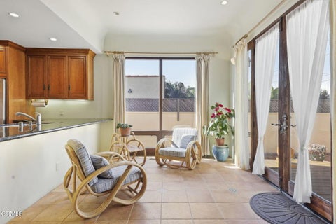 Tiny photo for 111 S Catalina Street, Ventura, CA 93001 (MLS # V1-39009)