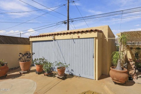 Tiny photo for 111 S Catalina Street, Ventura, CA 93001 (MLS # V1-39009)