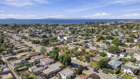 Tiny photo for 111 S Catalina Street, Ventura, CA 93001 (MLS # V1-39009)