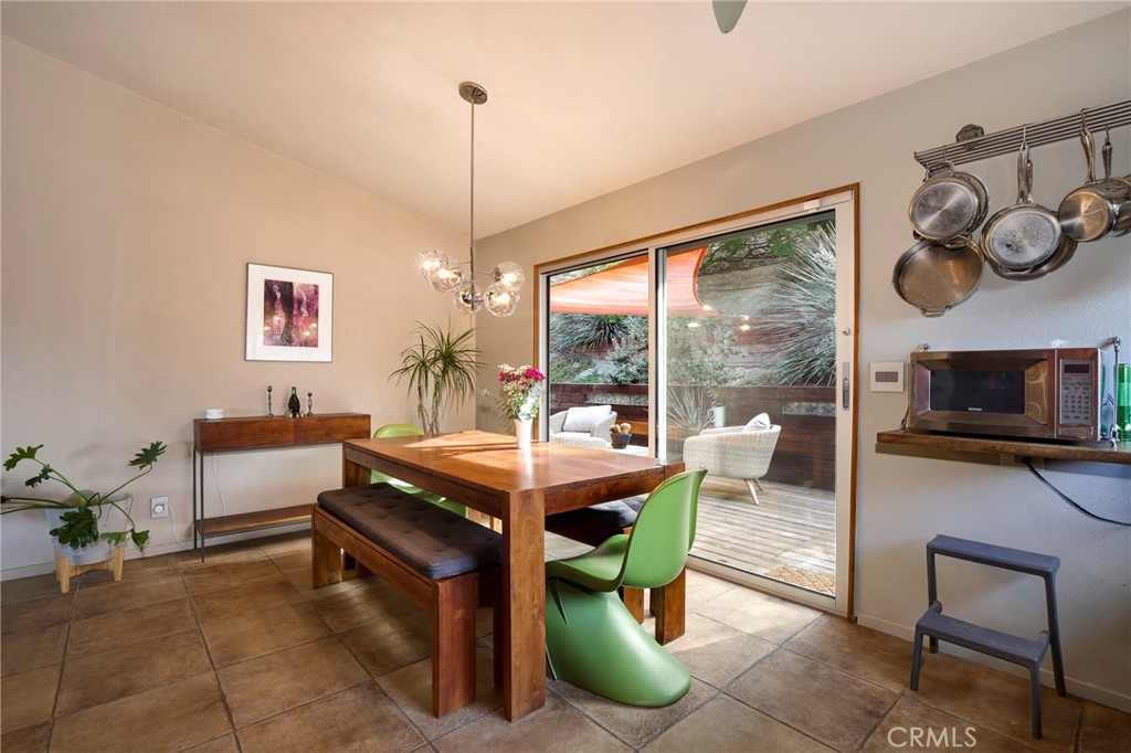 Custom Val Verde (CVVER) - Residential