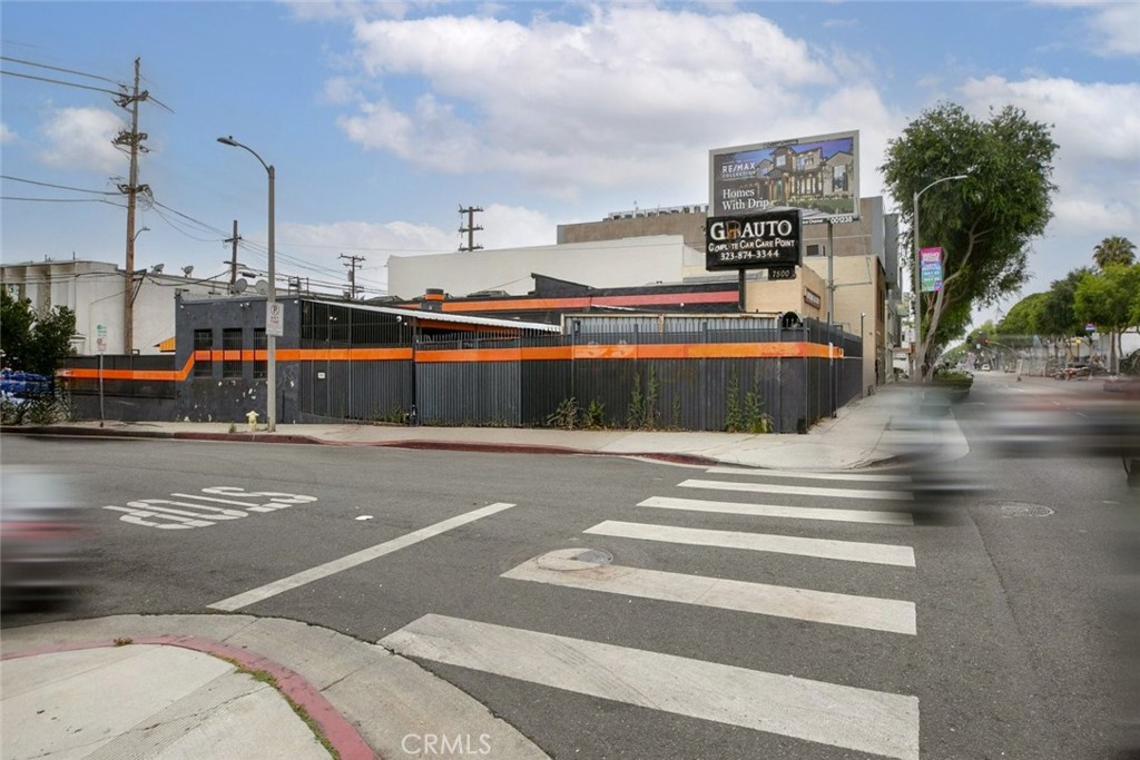 Prime West Hollywood Auto Repair Garage – 2525 sqft Building on 6416 sqft Lot! Unmatched automotive business opportunity in West Hollywood! This versatile property features a 2525 sqft building on a spacious 6416 sqft lot, currently operating as a body shop and mechanic shop. It boasts a grandfathered license, spray booth, 2-bay mechanic shop, and includes a frame machine and additional equipment. The fully gated lot offers excellent street frontage and high visibility on Santa Monica Blvd, ensuring steady traffic and easy access for clients. Ideal for owner-users or investors, this property provides flexibility for immediate operations or future expansion. Don’t miss this chance to own or lease a fully equipped automotive facility in one of the most sought-after locations in the city!