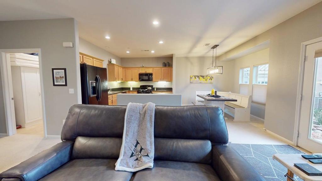 Lantana at Cimarron - Residential