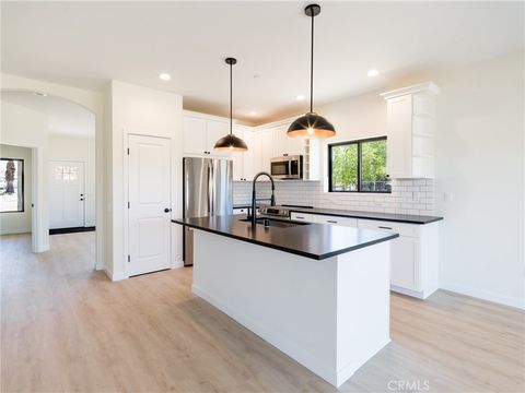 Photo of 7220 Hanford Avenue, Yucca Valley, CA 92284 (MLS # PT26104118)