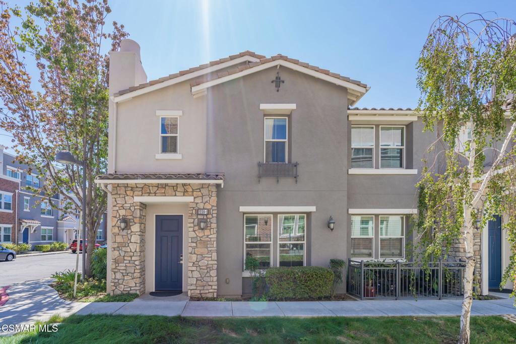 Beautiful end-unit townhome combines modern design with energy-efficient features--offering the privacy of only one shared wall. Built in 2013, this tri-level home includes a solar power system and EV charger in the garage, ideal for eco-conscious living.Kitchen showcases granite countertops and stainless steel appliances, flowing seamlessly into a spacious dining area. A cozy fireplace anchors the inviting living room, perfect for relaxing evenings.With three generous bedrooms and a versatile loft on second level, there's plenty of flexible space for work or play. Third level offers a bonus room, with an additional room, with closet, and can easily be used as a 4th bedroom. Enjoy resort-style community amenities including a pool and children's play area--making it an ideal choice for both families and professionals.