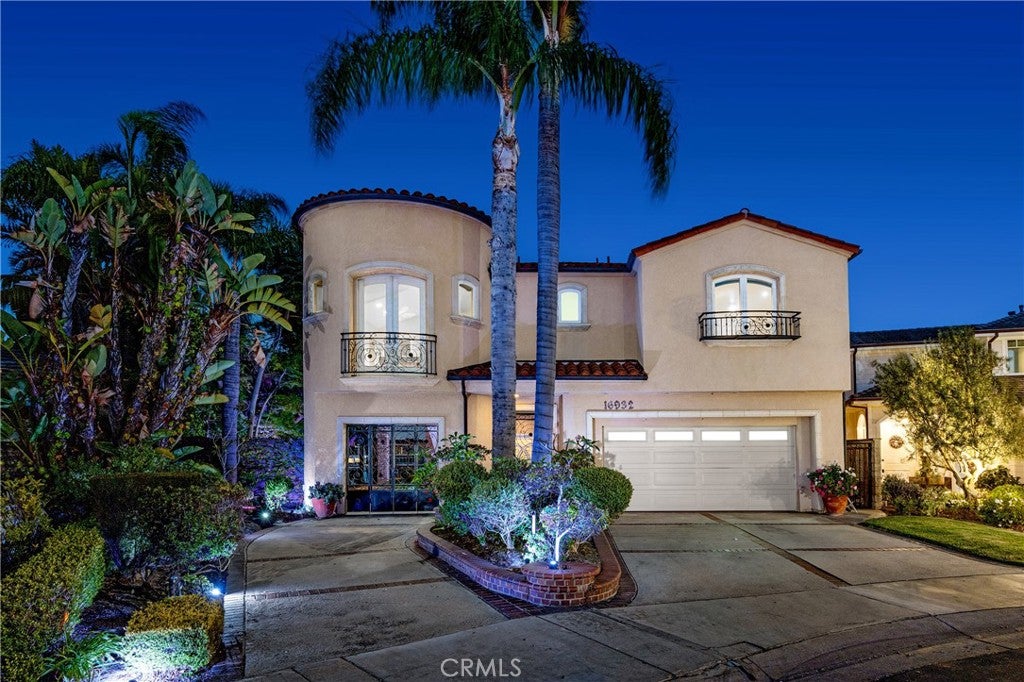16932 Coral Cay