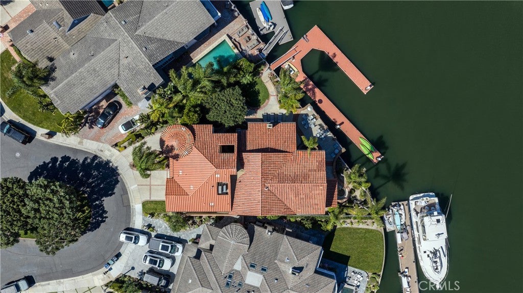 16932 Coral Cay