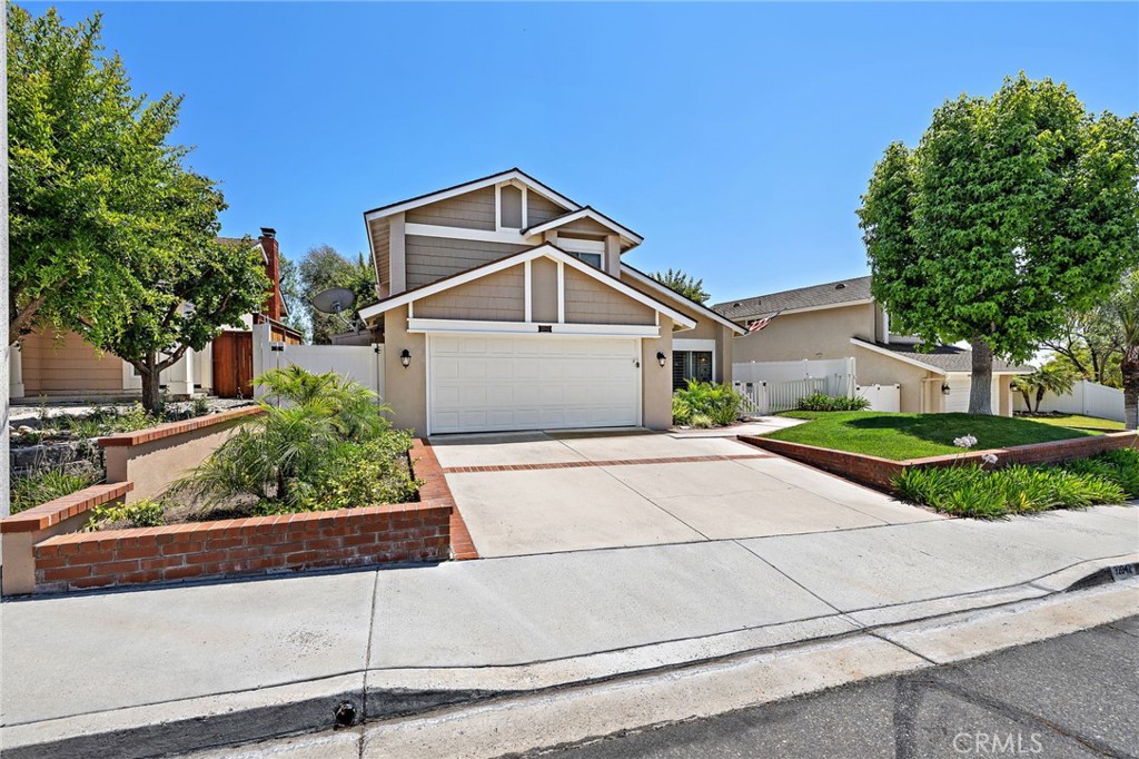 32042 Pleasant Glen Road