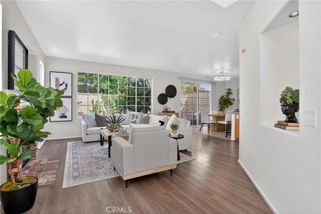 2749 Ophelia Court