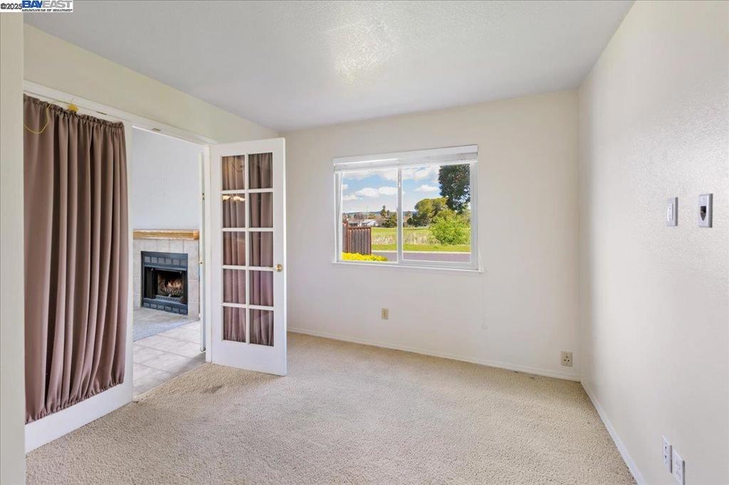 SPRINGTOWN - Residential