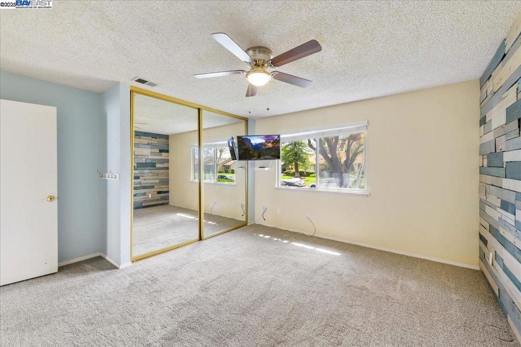 SPRINGTOWN - Residential