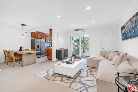 Photo of 937 5th Street #9, Santa Monica, CA 90403 (MLS # 26827063)
