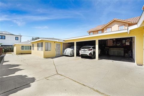 Photo of 3818 W 111TH Place, Inglewood, CA 90303 (MLS # SB26162785)