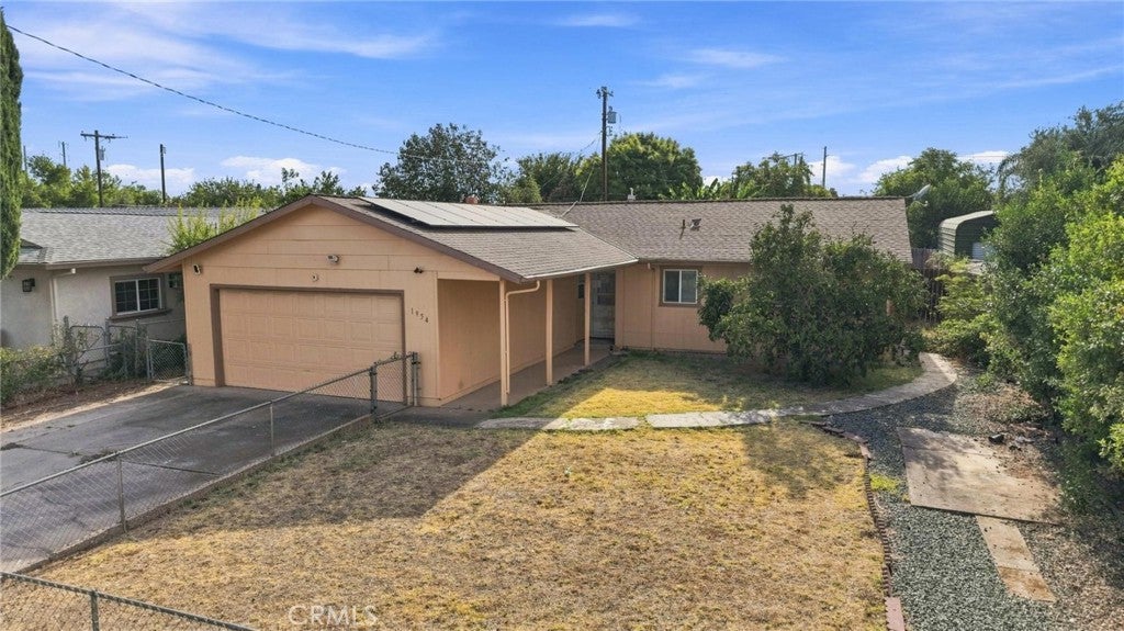 1954 Pinewood Way