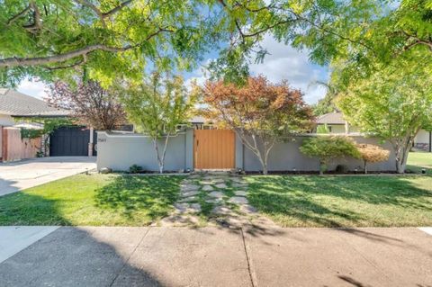 Photo of 7561 Miller Avenue, Gilroy, CA 95020 (MLS # ML82042981)