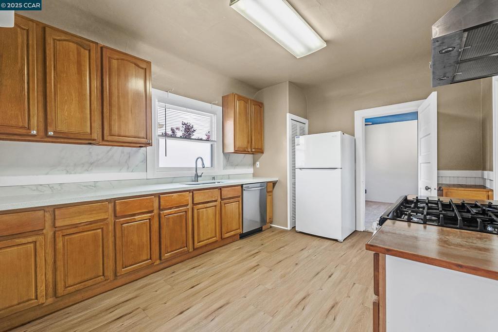 BERKELEY - Residential Lease