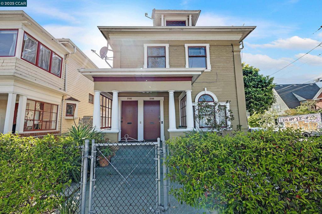 Welcome to this spacious and character-filled Craftsman flat, located in the heart of Berkeley! Enjoy the perfect blend of vintage charm and modern updates in a flexible floor plan that can serve as a 3-bedroom or 4-bedroom tailored to your lifestyle.This light-filled top-floor unit has been thoughtfully refreshed with new carpet, fresh paint, and a refinished bathroom. The kitchen shines with brand-new quartz countertops, an updated dishwasher, gas range, and a new refrigerator. Small backyard to BBQ or enjoy some sunshine! Ashby Bart is a down the street. Walkable to Berkeley Bowl, coffee shops and restaurants on Shattuck! Garbage paid by owner, PG&E/ Sewer paid by tenant. Small yard space in the back, perfect central location! Apply with RentSpree https://apply.link/5FOFxBw