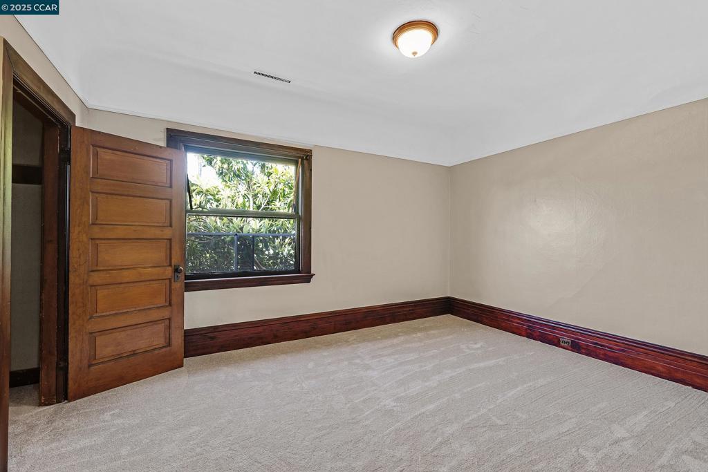 BERKELEY - Residential Lease