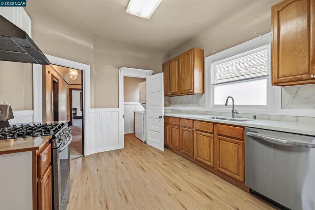 BERKELEY - Residential Lease