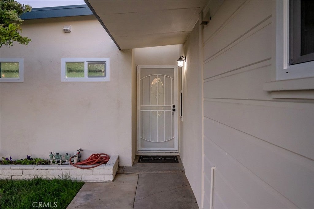 2325 S Shelton, Santa Ana CA 92707 - Photo 26