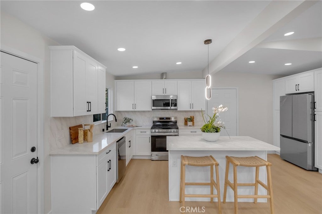 2325 S Shelton, Santa Ana CA 92707 - Photo 6
