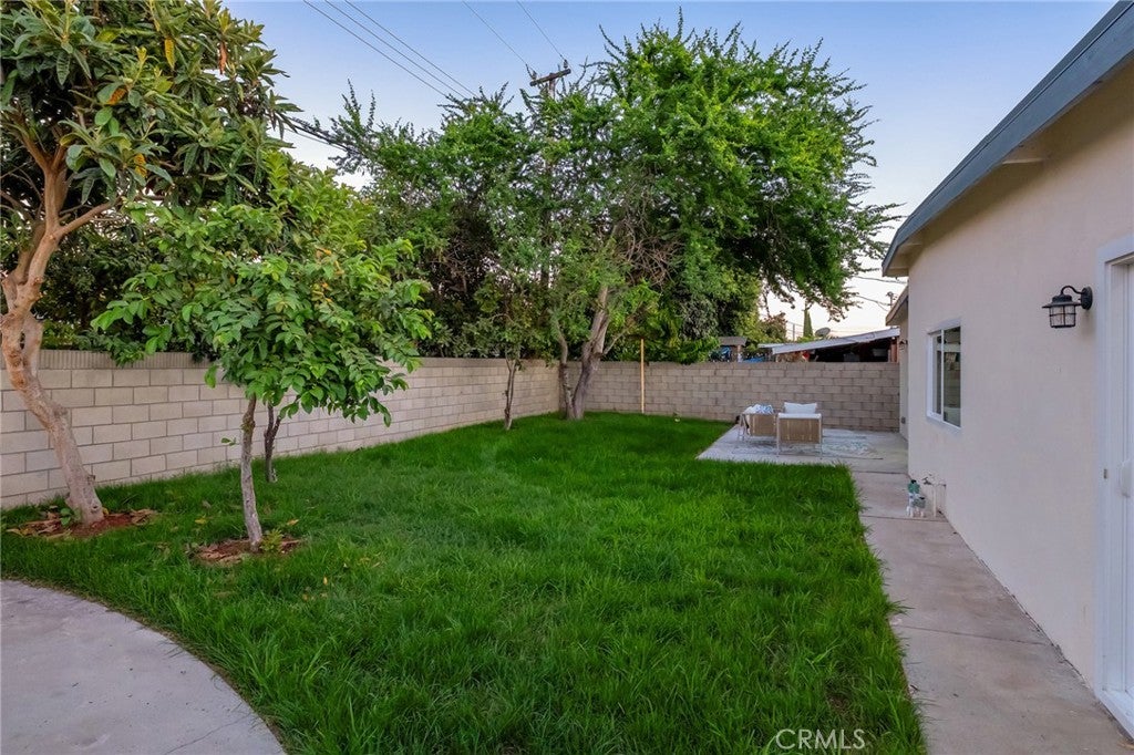 2325 S Shelton, Santa Ana CA 92707 - Photo 31