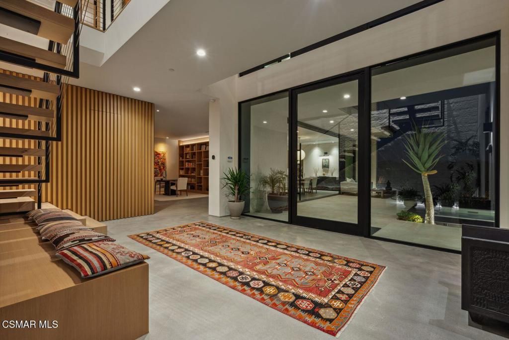 Photo of 33433 Decker School Road, Malibu, CA 90265 (MLS # 225003340)