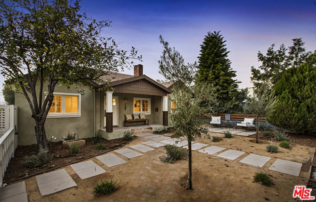 Photo of 1411 Armadale Avenue, Los Angeles, CA 90042 (MLS # 26644933)