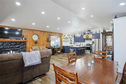 Tiny photo for 23095 Hemlock Ln, Crestline, CA 92325 (MLS # OC26049575)