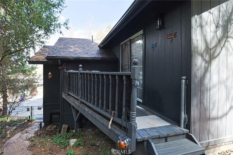 Tiny photo for 23095 Hemlock Ln, Crestline, CA 92325 (MLS # OC26049575)