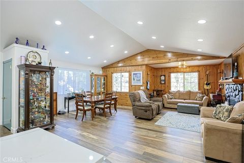 Tiny photo for 23095 Hemlock Ln, Crestline, CA 92325 (MLS # OC26049575)